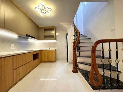 Nhà chính chủ - giá tốt - vị trí đẹp tại tôn đức thắng, quận đống đa, tphn 4