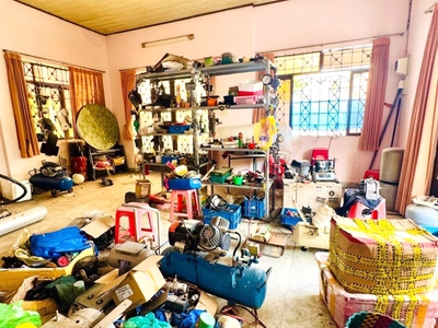 Bán nhà mặt tiền kd 1721m2 27x66 chỉ nhỉnh 90tr.m2 gần phạm văn đồng linh đông thủ đức 3