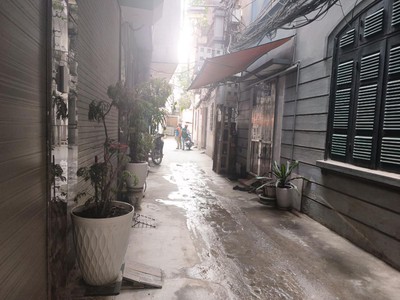 Quan nhân - thanh xuân- mt 5,2m- gần ô tô- thang máy- nhà mới bóc tem-  hơn 6 tỷ 3