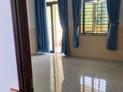 Bán nhà 1 trệt 2 lầu ở Lê Phong An Phú 4