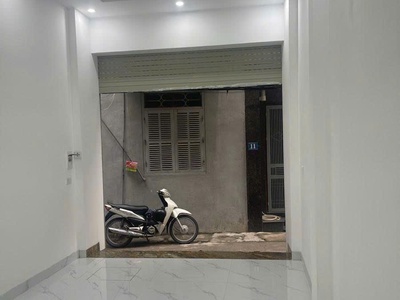 Nhà đẹp lõi đống đa - cát linh.trung tâm-ngõ nông, rộng-dân cư đông đúc.diện tích 35 mét 5 tầng 7 3