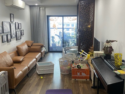 Chính chủ bán căn hộ toà r3, 3n 2nvs trục góc đẹp, diện tích 99m2, thông thuỷ 94m2 1