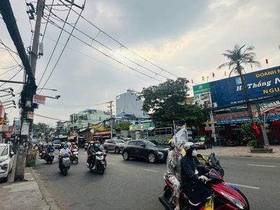 Bán nhà mặt tiền xô viết nghệ tĩnh - ung văn khiêm, 620m2 , nở hậu 18m, cấp 4, 96 tỷ. 0