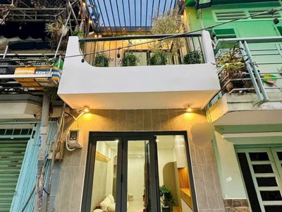4.16 tỷ- bán nhà hẻm xe hơi nơ trang long- dt: 24.5m2- trệt lầu-2pn full nội thất- khu dân trí 1