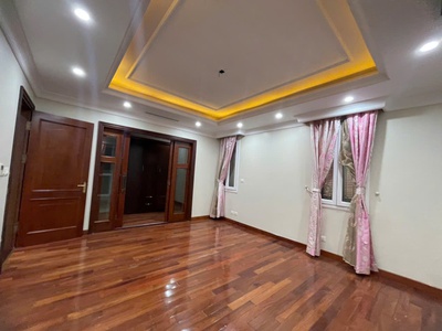 Nhà Liễu Giai Lô Góc 3 Mặt Thoáng . Rộng 11M Dài 20M Đường thông Hè Rộng - 140 Tỷ 4