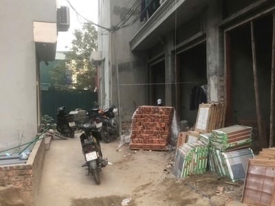 Bán nhà sổ đỏ   Cự Khối -Long Biên: Giá 4.95tỷ  nhà xây mới 5 tầng, chờ lắn sơn . 1