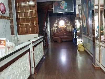 Chính chủ cho thuê mặt tiền sầm uất quận 10-ba tháng hai ngay hà đô 100tr 3