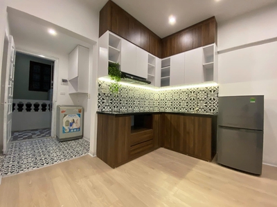 Bán căn tập thể phố nguyễn chí thanh, dtsd 65m2,2pn,full nt.giá 2.x tỷ 1