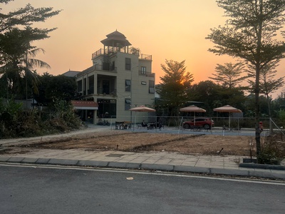 Chính chủ bán lô đất nền 2 mặt tiền trung tâm hành chính lương sơn - hòa bình. quy hoạch lên thị xã 1