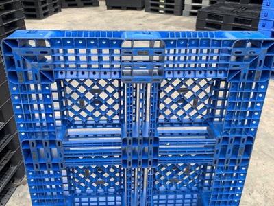 Cung cấp nhiều chọn lựa về pallet nhựa tại Thuận An đa dạng 4