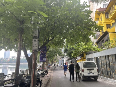 Bán nhà phố mai anh tuấn, đống đa, view hồ lộng gió 4