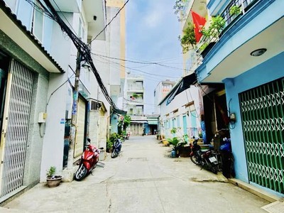 Giáp aeon tân phú - chợ 26/3 - hẻm tải -lô góc 68m n5.6 - 4 tầng 5pn nhỉnh 5 tỷ 4