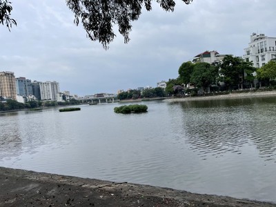 Bán nhà phố mai anh tuấn, đống đa, view hồ lộng gió 2