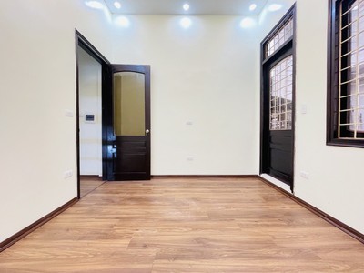 Phan đình giót - thanh xuân- mt 3,8m- gần ô tô - nhà mới ở ngay- hơn 6 tỷ 3
