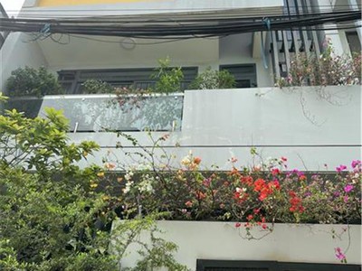 Cơ hội vàng nhà 3 tầng mới, lê văn việt thủ đức, giá nhỉnh 8 tỷ, cách ngã tư thủ đức 500m, sổ 0