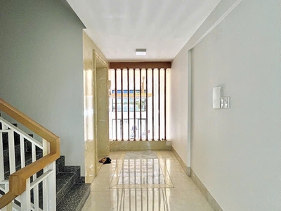 Bán nhà mặt tiền đường lớn 735 lũy bán bích, phú thọ hòa tân phú, 4.1 26, 6 tầng có thang máy 2