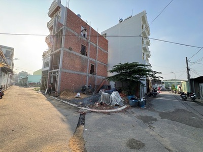 Chỉ hơn 4tỷ xíu-lô đất 50m2 khu dân cư, ngay mã lò, gần lê văn quới, ngã tư bốn xã, giáp tân phú 0