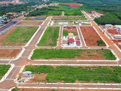 Bán đất 250m2 có 100 thổ cư, giá 340tr, cách trung tâm hc 400m. đường 10m 1