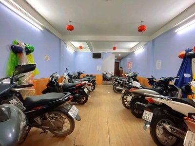 Bán tòa chdv quận cầu giấy - 13 phòng khép kín - diện tích 80m - 7 tầng thang máy , pccc đầy đủ - 4