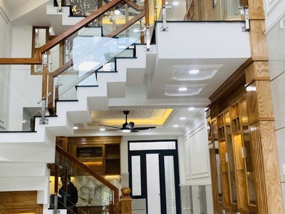 Siêu phẩm đón tết ngay chợ bình thành khu vip nhà lầu-hẻm 8m thông 56m2,5tầng 6 ty1 2