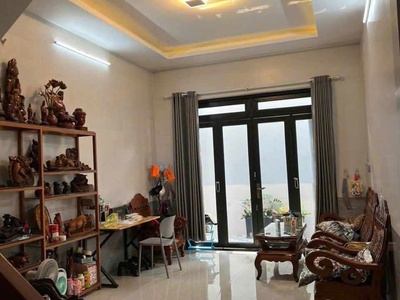 Bán nhà hẻm 380 nguyễn văn khối 90m2 ngang 4m 3 lầu kd buôn bán chỉ 7.9 tỷ gần cv. 3