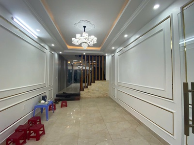 NGON BỔ RẺ HẢI PHÒNG. Nhà 72m x 4 tầng độc lập. Ôtô vào nhà Đường Ngô Gia Tự 5