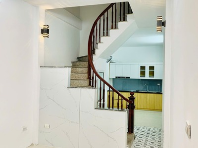 Bán nhà khuyến lương, hoàng mai 4 tầng, 37m2, 4 ngủ, đủ công năng, vị trí trung tâm, dân sinh 1