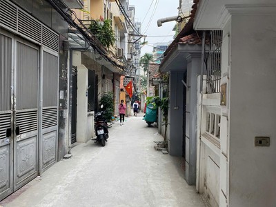 Chủ nhà cần bán căn ccmn trên trục đường hồ tùng mậu - có tthang máy - rộng 97m2 - 8 tầng chỉ nhỉnh 1