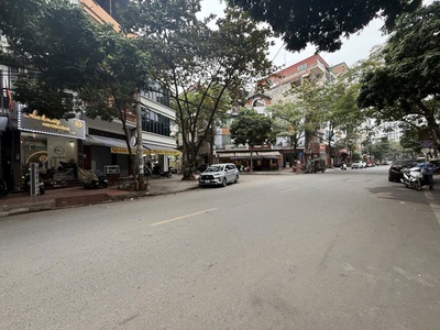 Hoàng  mai - dt 59m2 x5t - mt4m - 29.8tỷ - mặt phố - vỉa hè rộng - kd cực đỉnh 0