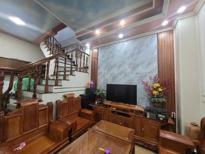 Nhà 3 tầng cách cầu vượt linh xuân 100m,thủ đức - 55m2,ngang 6m nở hậu 6.8 - 3 tầng, 4pn, 3wc - giá 0