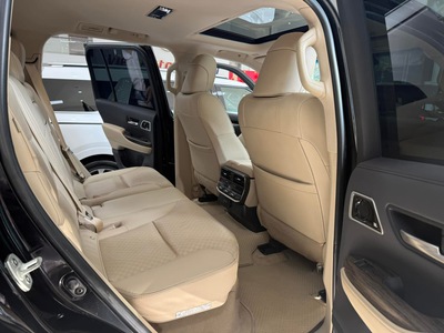 Bán Toyota Land Cruiser LC300 sản xuất 2022. 9