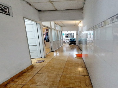 Bán nhà mặt phố  130 m2 đất   Chưa đến 51 tr/m2  Thông đường Kha Vạn Cân , phường Trường Thọ, Quận T 6