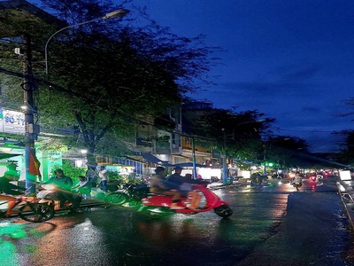 Bán nhà mặt phố  130 m2 đất   Chưa đến 51 tr/m2  Thông đường Kha Vạn Cân , phường Trường Thọ, Quận T 4
