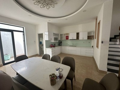 Siêu phẩm sát phạm văn đồng vừa ở vừa kinh doanh, p. linh tây, thủ đức 2