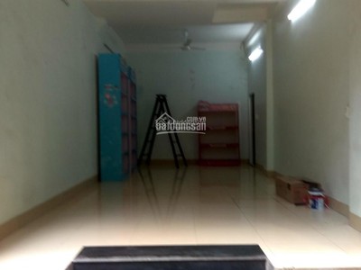 Tôi chính chủ cần cho thuê gấp cửa hàng tại địa chỉ số 11 ngõ 152 phố hào nam, đống đa 0