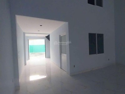 Bán nhà mặt tiền 13x36m giá 29,9 tỷ đường tân thới nhất 8 2