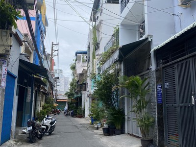 Bán nhà đường nguyễn bặc, phường 2 tân bình, 4x15m, 4 tầng  chợ pvh 4