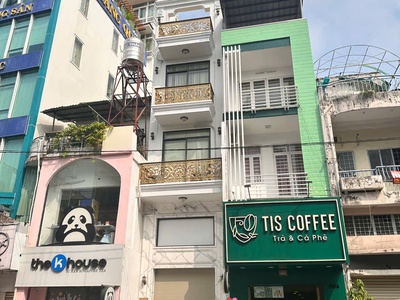 Cho thuê nhà nguyên căn mặt tiền đường huỳnh văn bánh tiện kinh doanh 0