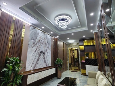 Nhà mới thanh nhàn - 37m2 x 6t - mt 3.2m - 10.3 tỷ - thang máy - ngõ ô tô dừng đỗ 24/7 0