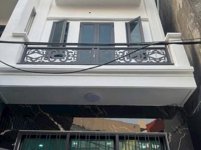 Bán nhà 3 tầng ngõ phố Rặng Nhãn, ph Bình Hàn, TP HD, 48.3m2, mt 4 m, 3 ngủ, 2 mặt ngõ 0
