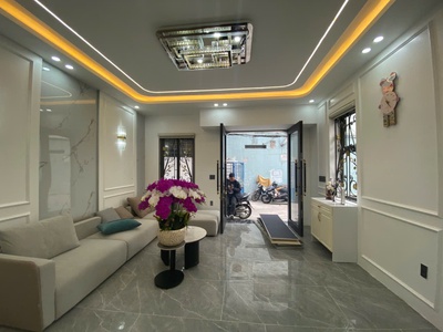 Tuyệt Phẩm Sáng Xịn Mịn Không Thể Bỏ Lỡ tại Chợ Hàng.Nhà Độc lập 43 m x4  tầng 7