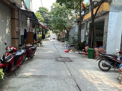 Nhà 3 tầng, tân kỳ tân quý quận bình tân. 52.7m2 ngang 4 giá 6.2 tỷ ngay chủ o79- năm ba.53.530 4