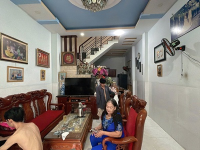 Nhà 3 tầng, tân kỳ tân quý quận bình tân. 52.7m2 ngang 4 giá 6.2 tỷ ngay chủ o79- năm ba.53.530 1