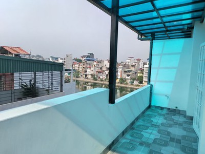 Nhà mới phố ngọc lâm- logn biên , 33 m2, 5 tầng,mt  5.6m, 7.5 tỷ. 4