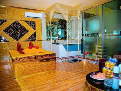 Biệt thự chính chủ, vị trí vàng thủ đức: 15x20m, 6 phòng ngủ, hồ bơi, giá chỉ 14 tỷ 1