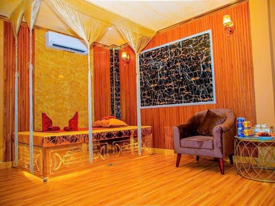 Biệt thự chính chủ, vị trí vàng thủ đức: 15x20m, 6 phòng ngủ, hồ bơi, giá chỉ 14 tỷ 2