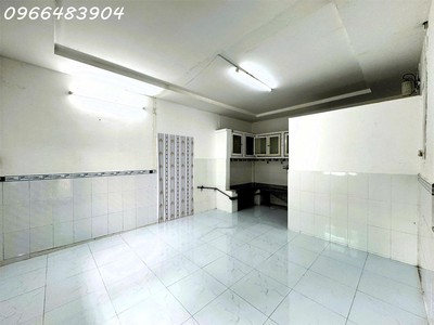 Cho thuê nhà 80m2 2pn có sân để ô tô đường 11 - trường thọ 3