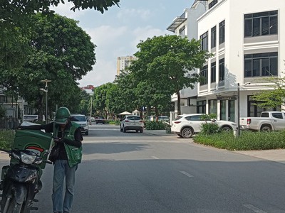 Gia Đình Em Cần Bán Gấp Căn Nhà Phân Lô Vinhomes Gardenia - Mỹ Đình - Hàm Nghi .Khu Chức Năng TP Xan 1
