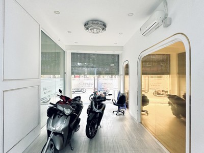 BÁN NHÀ MẶT TIỀN CMT8 - Q.10 - 7 tầng có thang máy -ngang 4,2m x 25m giá 28 tỷ 1