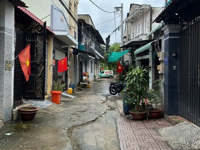 Cho thuê nhà 1 trệt 1 lầu hẻm xe hơi số 25/5 đường 26-3 P.BHH Bình Tân 1